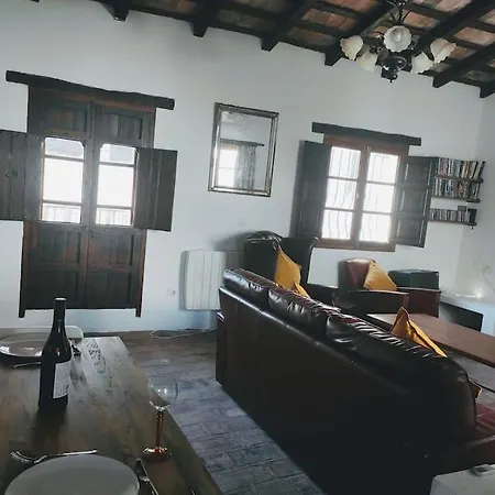 Unique Village House Prázdninový dům *