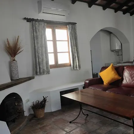 Unique Village House Prázdninový dům