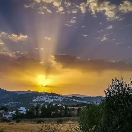 Unique Village House בית נופש *