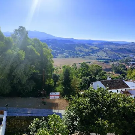 Unique Village House בית נופש