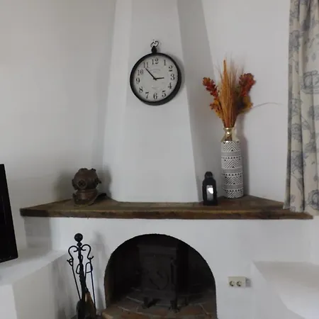 בית נופש Unique Village House חימנה דה לה פרונטרה